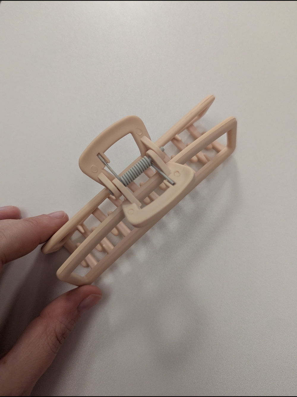 Neutral Beige Rectangular Hair Claw Clip - Picture 2 of 5